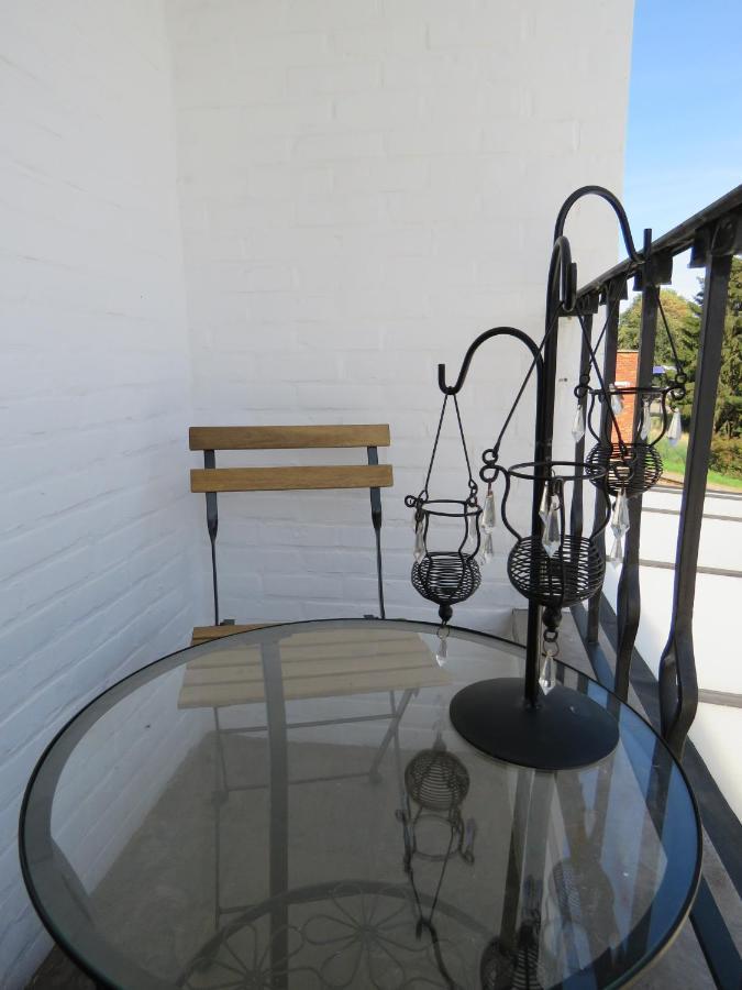 Guesthouse La Maison De Fille Diest Ngoại thất bức ảnh