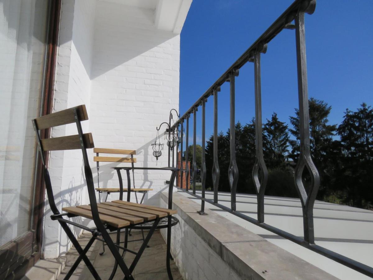 Guesthouse La Maison De Fille Diest Ngoại thất bức ảnh